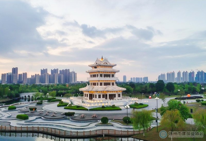 撫州名人雕塑園